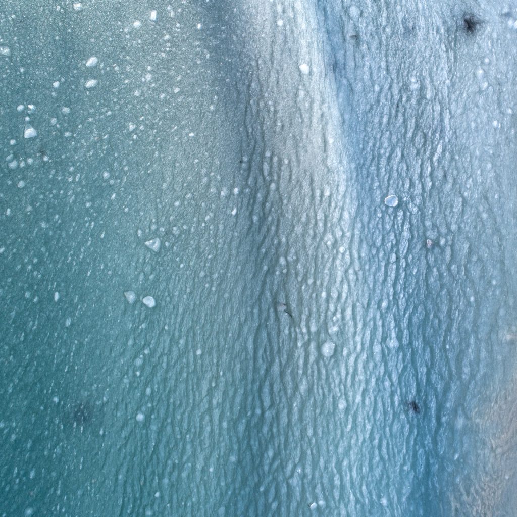 Clip ‘Frozen Coastlines’